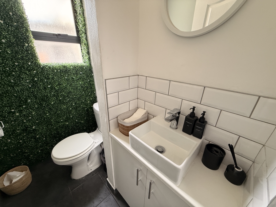 To Let Commercial Property for Rent in Atlas Gardens Western Cape